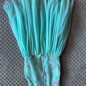 Young girls party/easter dress